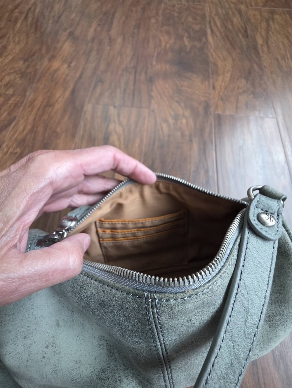HOBO Gray Small Shoulder Bag - Picture 6 of 10